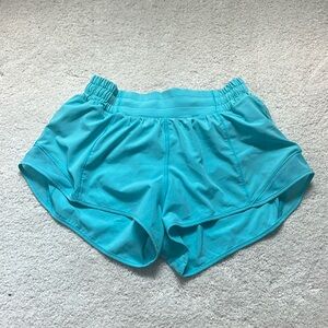 Lululemon hotty hots 2.5, color not sold anymore